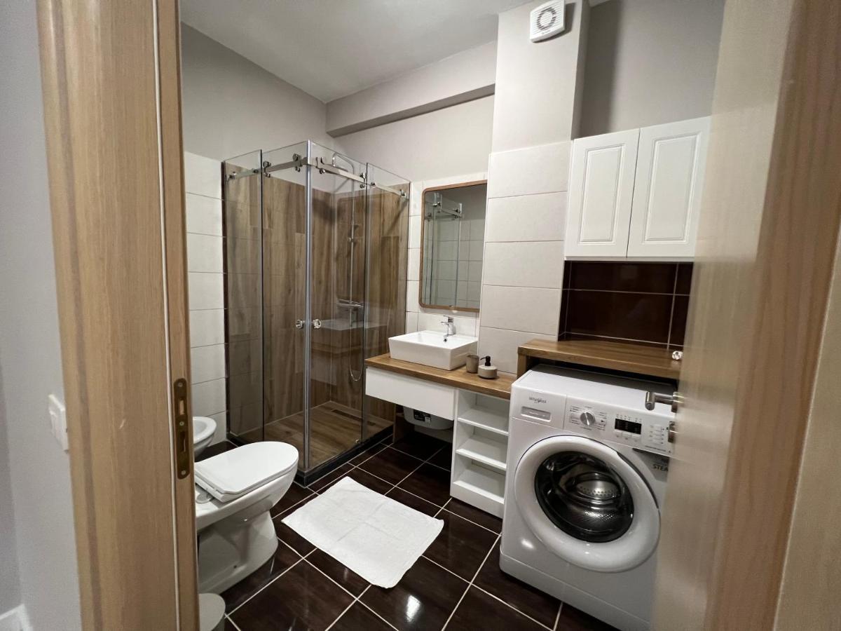 Coral Apartments Sarandë エクステリア 写真