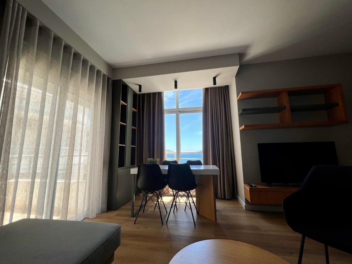 Coral Apartments Sarandë エクステリア 写真